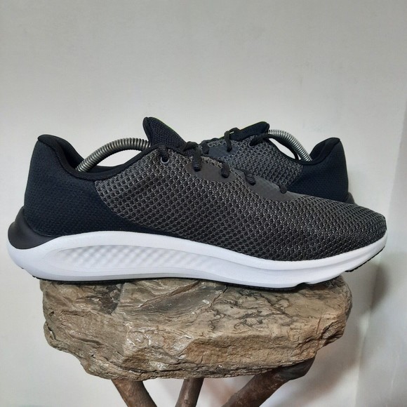 NEW Under Armour Charged Pursuit Shoes 3025801 100 Black Gray Men's Size 11.5 - Picture 5 of 8
